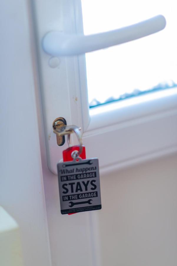 Pine House Apartman Brassó Kültér fotó