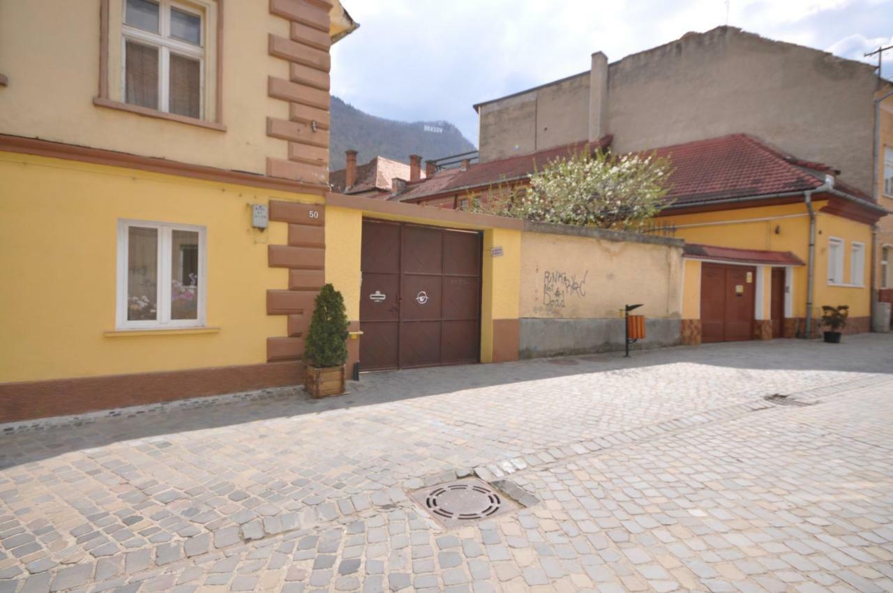 Pine House Apartman Brassó Kültér fotó