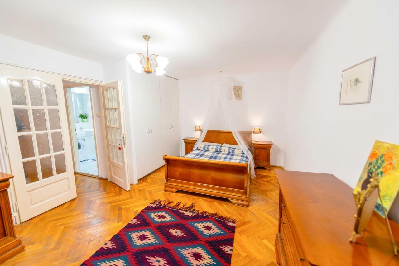Pine House Apartman Brassó Kültér fotó